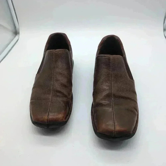 Cole Haan Zeno slip on Loafers distressed Brown Leather sz 9 - Picture 2 of 8